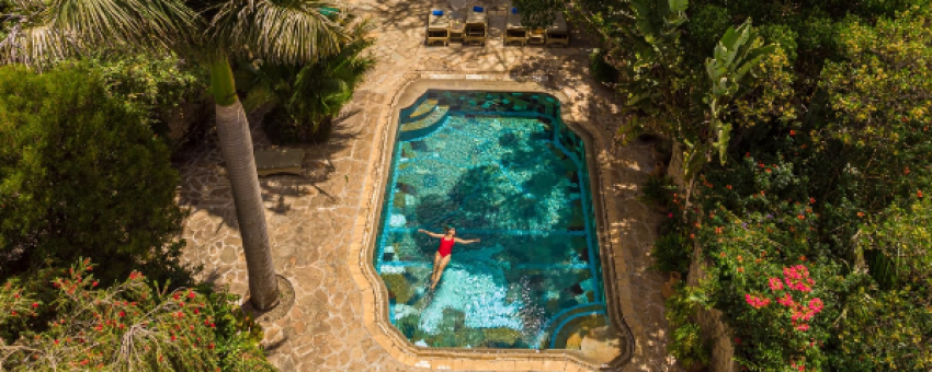 swimming pool at Chui Lodge - @chuilodge
