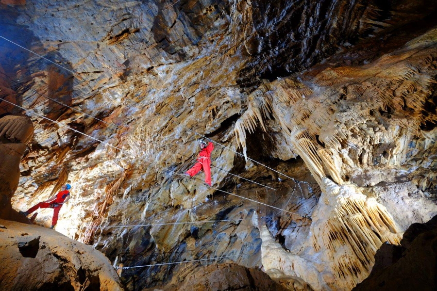 ACCRO GROTTE DE CABRESPINE - GOUFFRE GEANT DE CABRESPINE