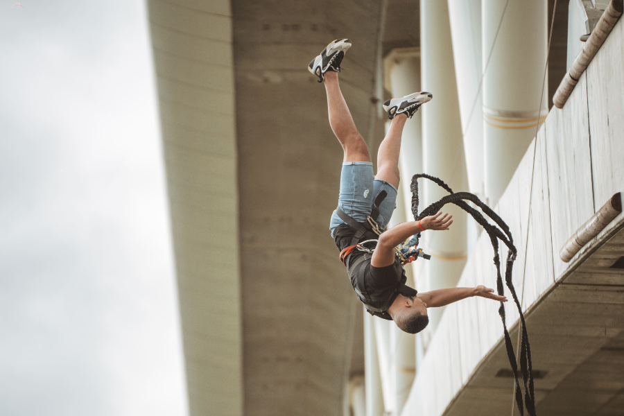 Saut pandulaire solo salto - Vertikal Jump Réunion