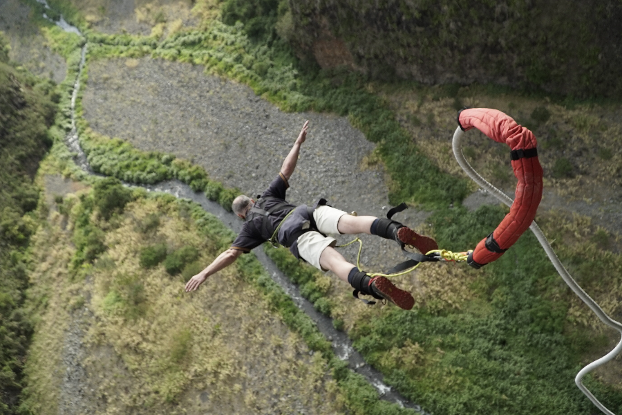 Saut élastique en solo - Vertikal Jump Réunion