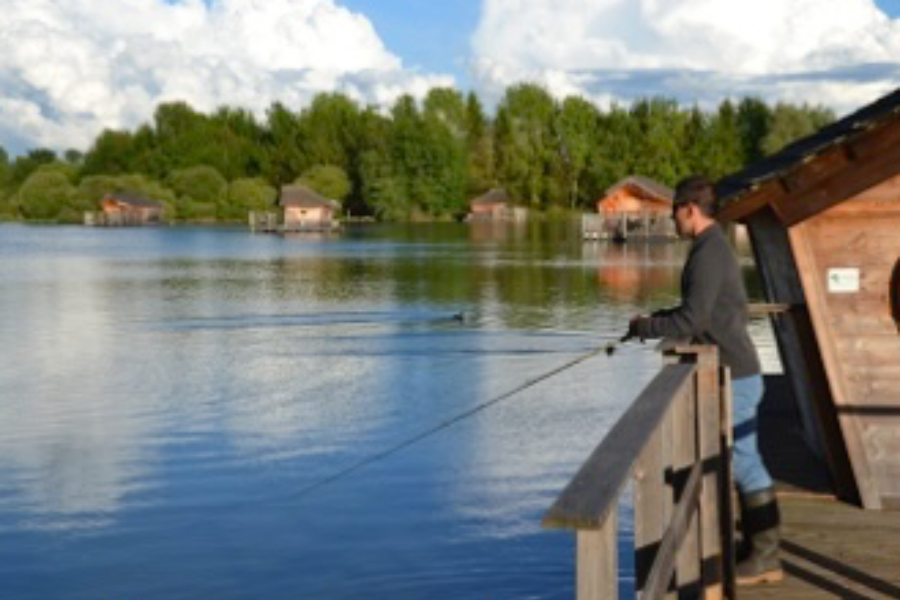 Peche - Village Flottant de Pressac