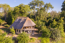 Luxury Suite - Outside - Kafunta Safaris