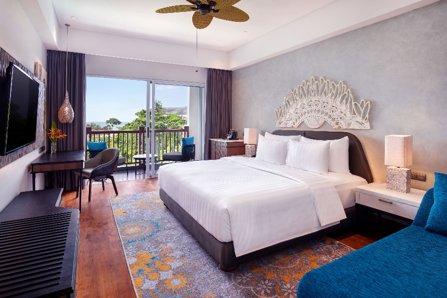 Deluxe Room King Pool View - Grand Mercure Bali Seminyak