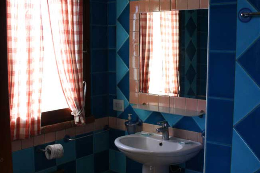 Bagno con doccia - Agriturismo L' Orizzonte