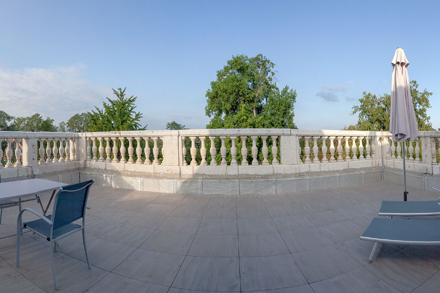 La terrasse de la chambre Aliénor - Domaine de Pouzelande