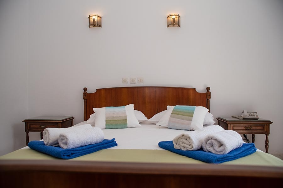 ADONIS HOTEL NAXOS