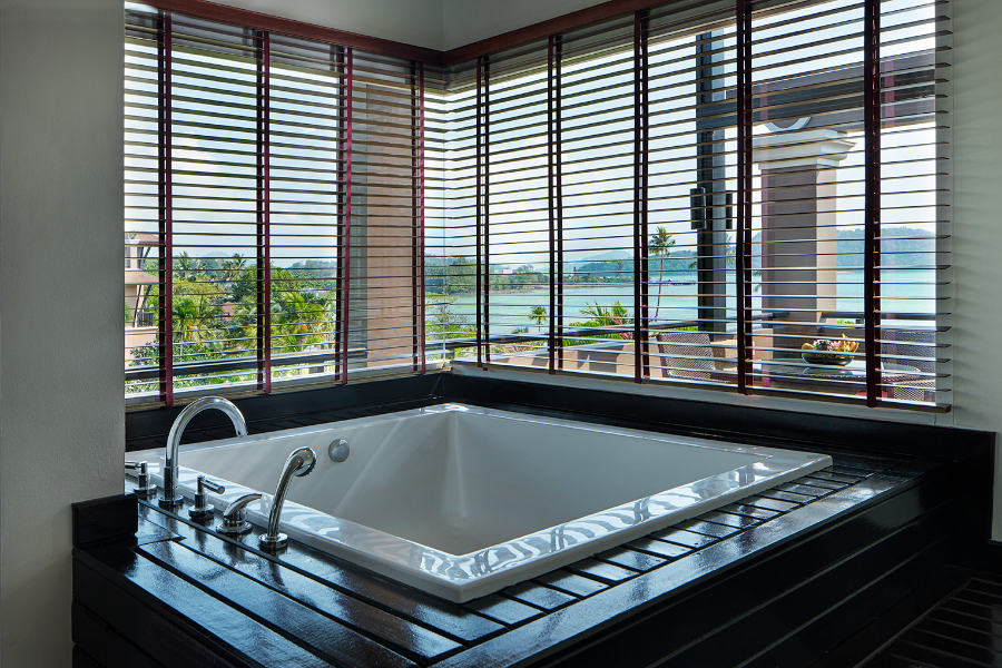 Deluxe Suite - bathroom - Assets owned by Pullman Phuket Panwa Beach Resort