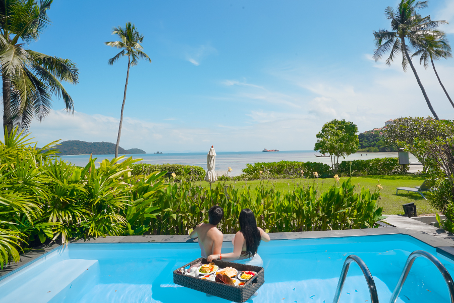 Pool Villa Beachfront - private plunge pool & floating breakfast (on request) - Assets owned by Pullman Phuket Panwa Beach Resort