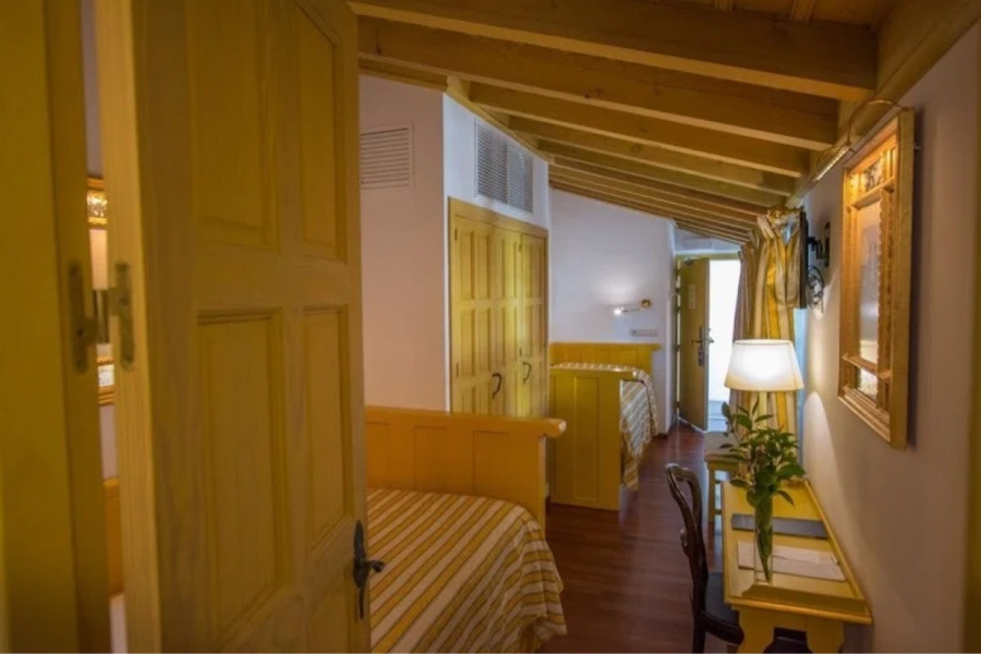 LAS CASAS DE LA JUDERÍA DE CÓRDOBA A BOUTIQUE HOTEL