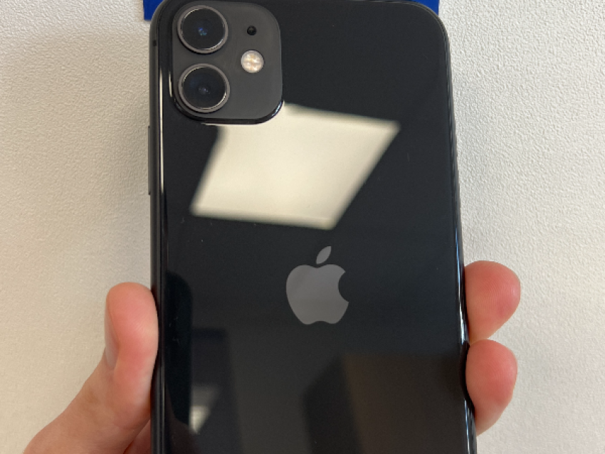 iPhone 11 reconditionné à Nantes - REDIVI