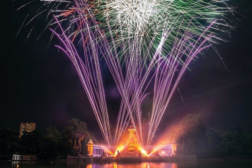 10 Feux D Artifice Du Nouvel An Qui Vous En Mettront Plein La Vue Hong Kong