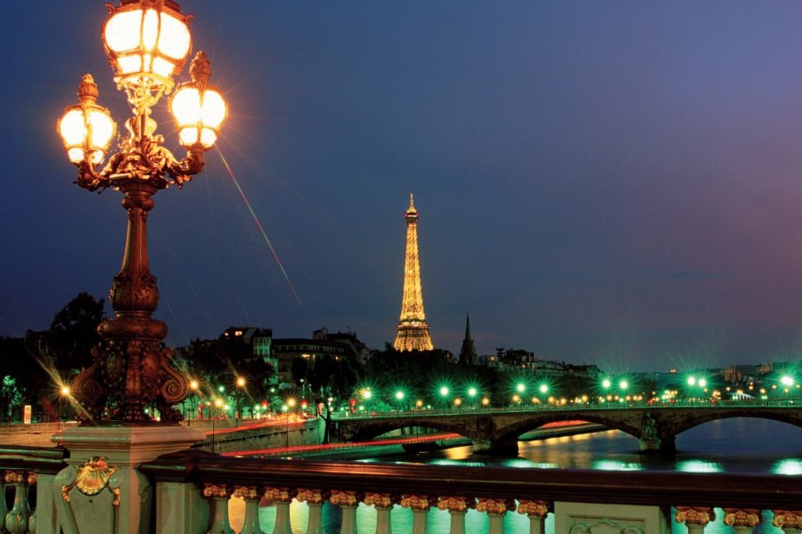 Paris, lumières de Noël et grandes expositions