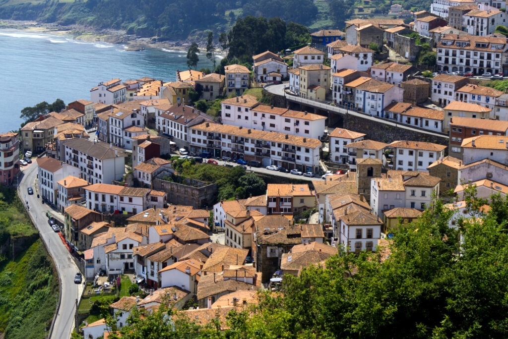 Vue sur Lastres dans les Asturies 