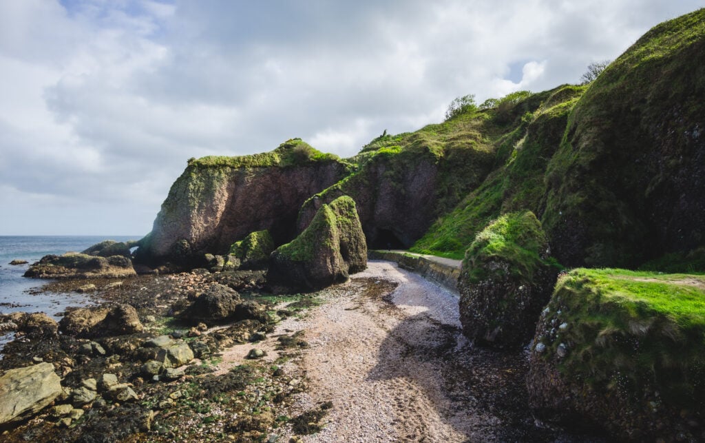 Cushendun Caves - itinéraire en Irlande du Nord sur les traces de Game of Thrones