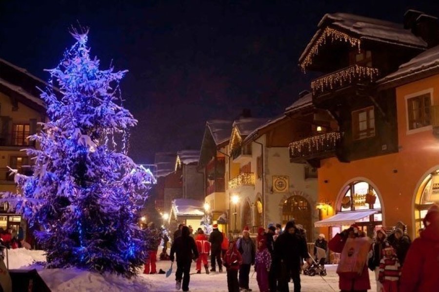 Les 10 stations de ski françaises où passer Noël ! La 5ème va vous surprendre...