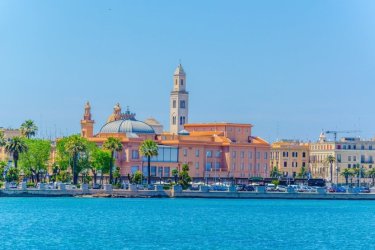 Bari, capitale des Pouilles en Italie.