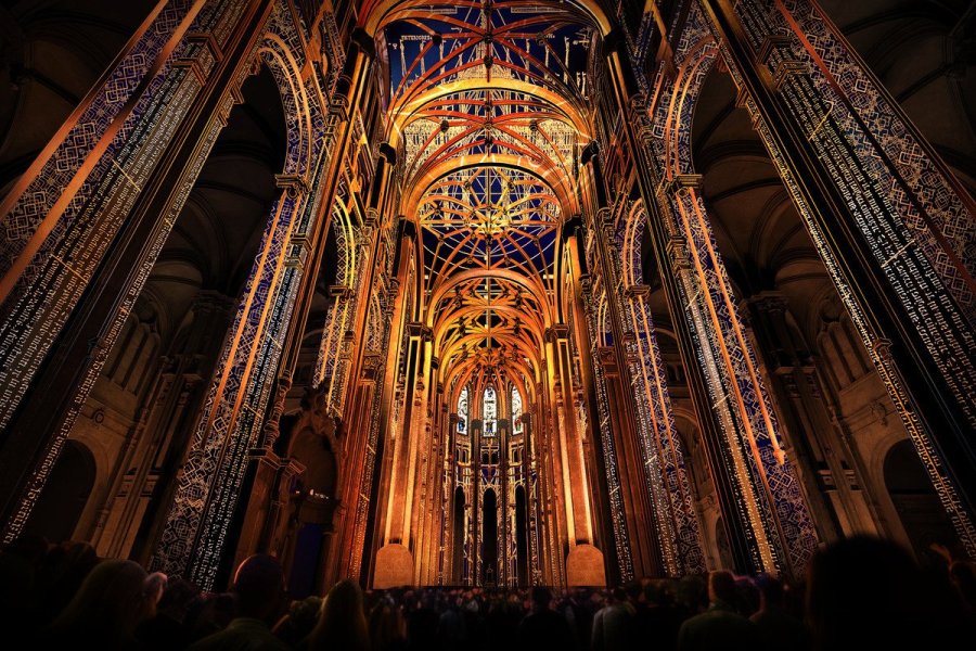 L'expérience immersive LUMINISCENCE s'installe dans l'église  Saint-Eustache à Paris
