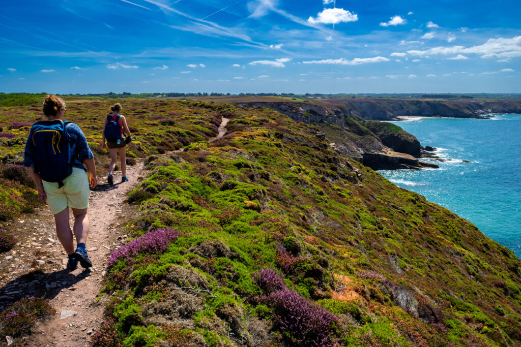 Randonneurs en Bretagne