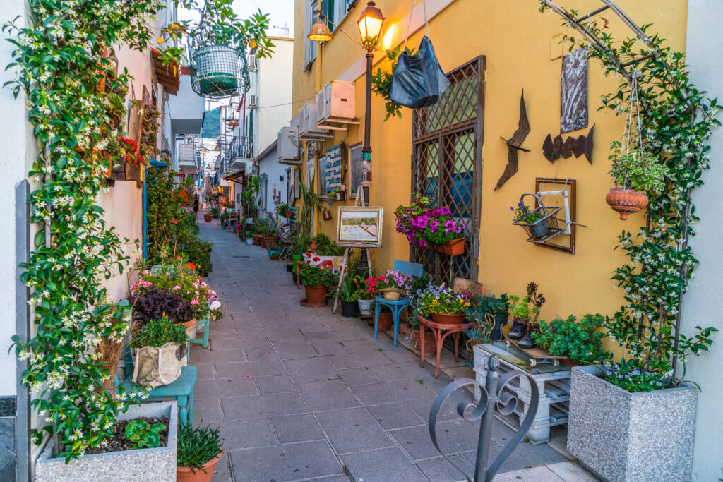 Ruelles colorées, Ischia