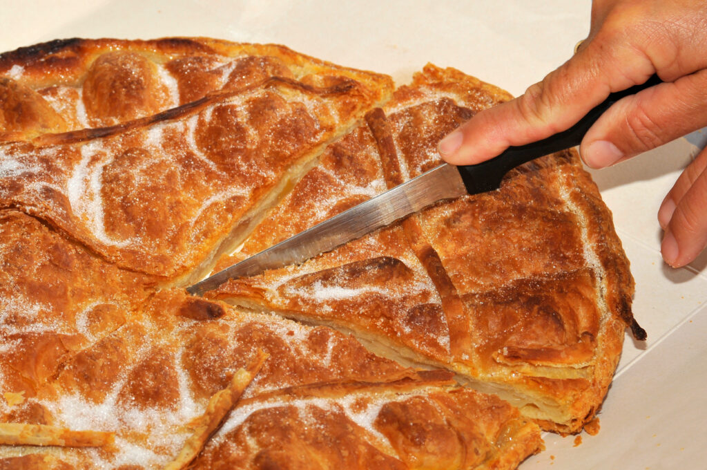 Le croustade, un feuilleté garni : spécialité du Gers