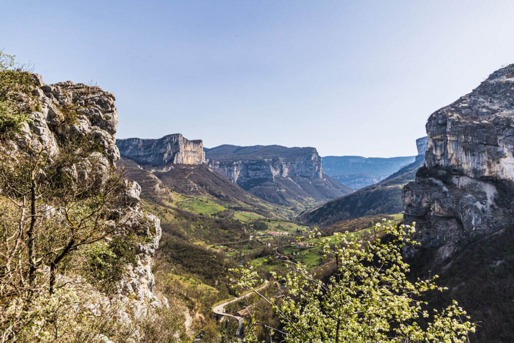 Vue sur les gorges de la Bourne