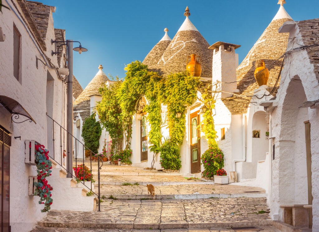 Village de Alberobello dans les Pouilles en Italie