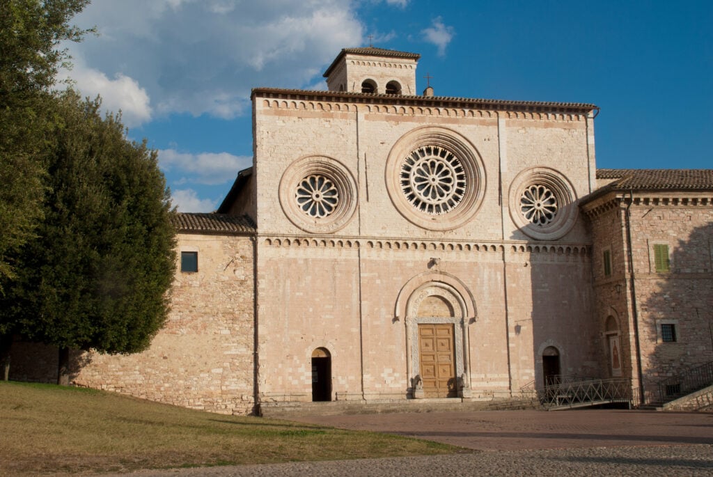 L'abbaye San Pietro, à visiter à Assise