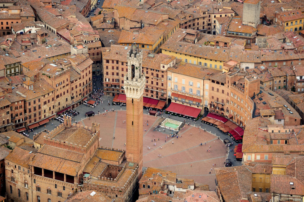 Vue sur la Piazza del Campo