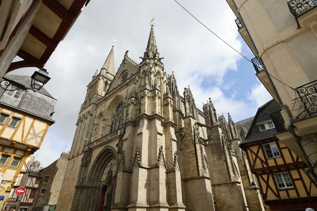 La cathédrale Saint Pierre