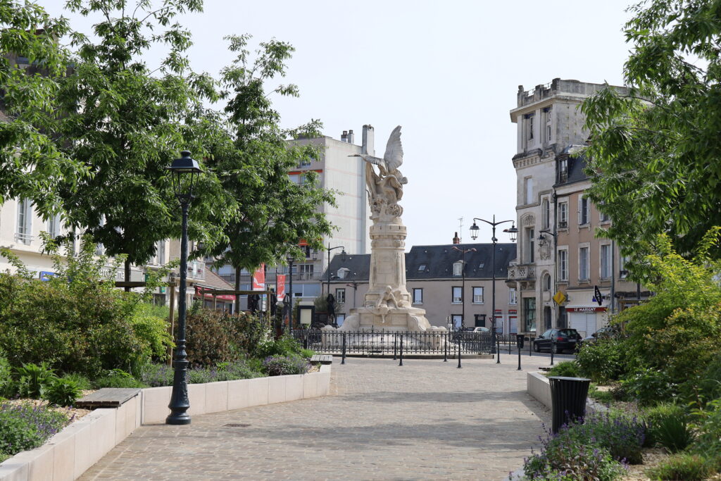 La place Gambetta, ville de Châteauroux