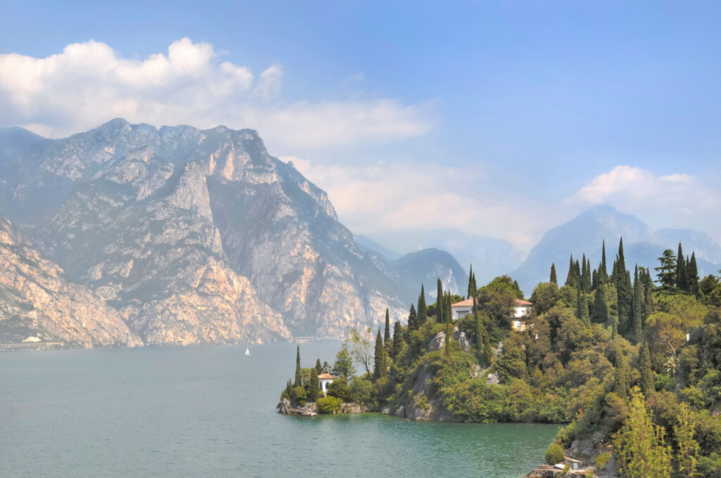 Vue sur le lac de Garde