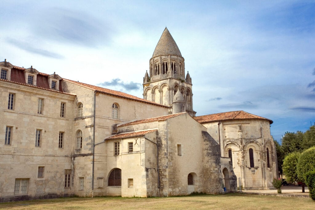 L’Abbaye aux Dames, Saintes