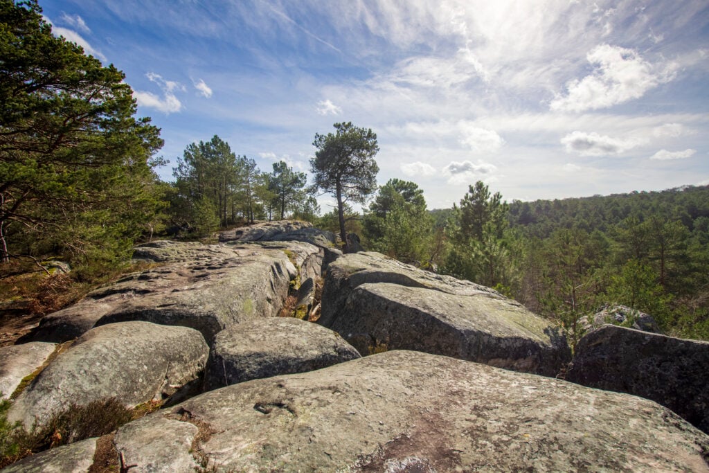 Point de vue depuis le Chaos rocheux des Gorges de Franchard à Fontainebleau