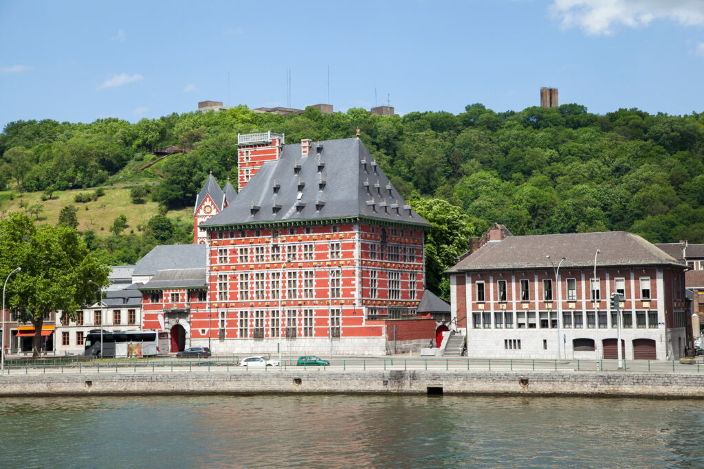 Le Grand Curtius, l'un des plus beaux monuments de Liège