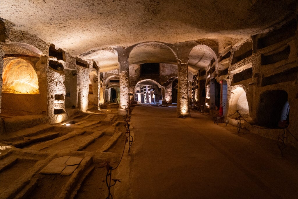 Les catacombes de Naples