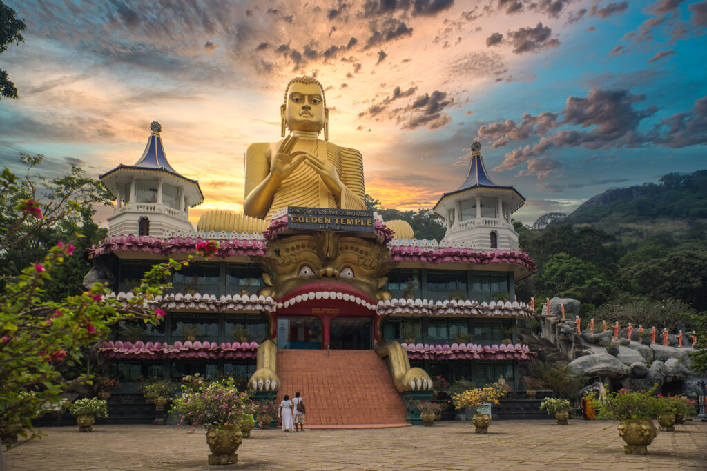 Golden Temple, Dambulla 