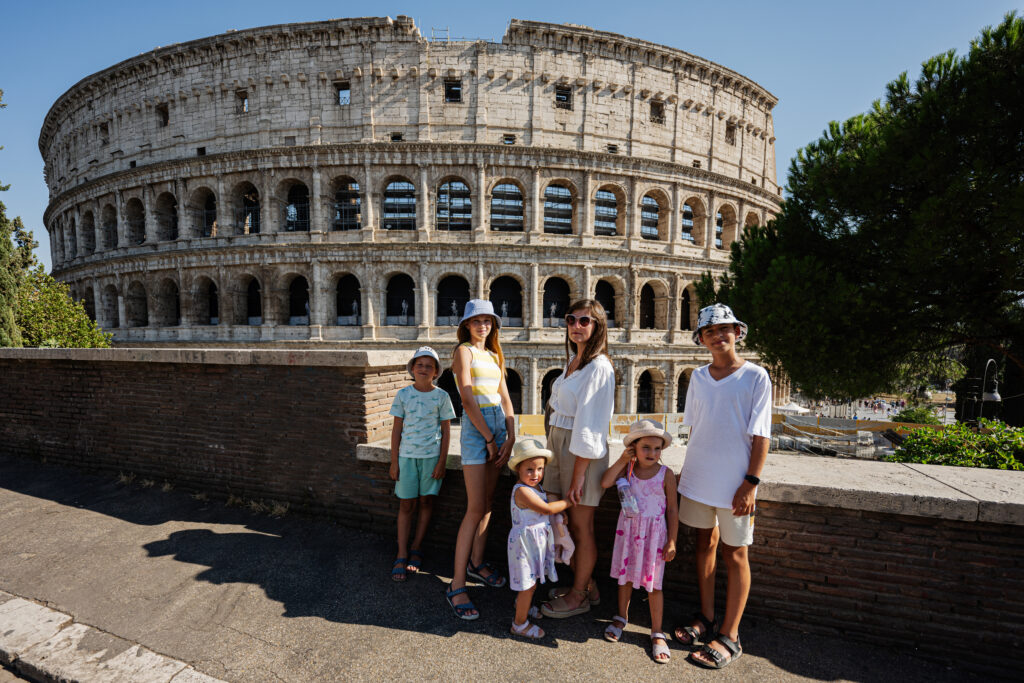 Famille en vacances à Rome