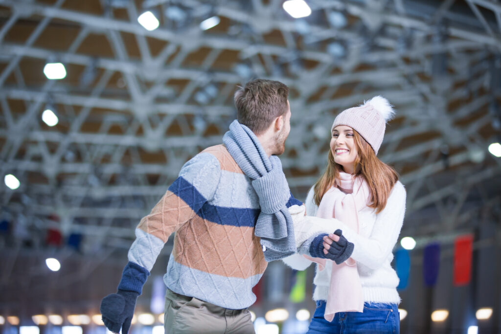 Couple à la patinoire