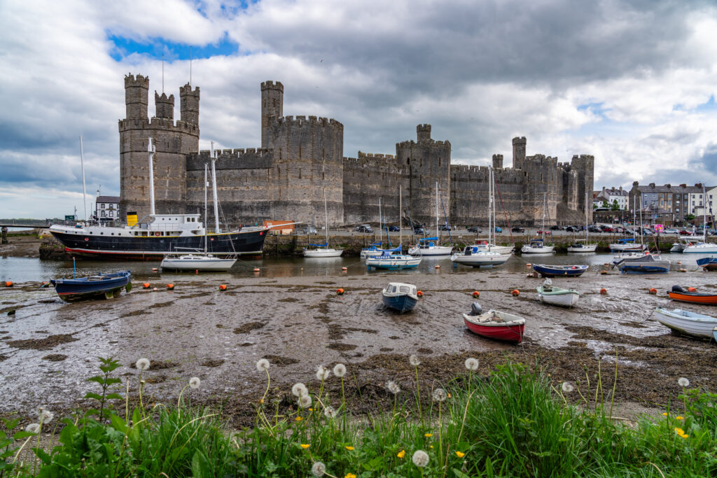 L'impressionnant château de Caernarfon