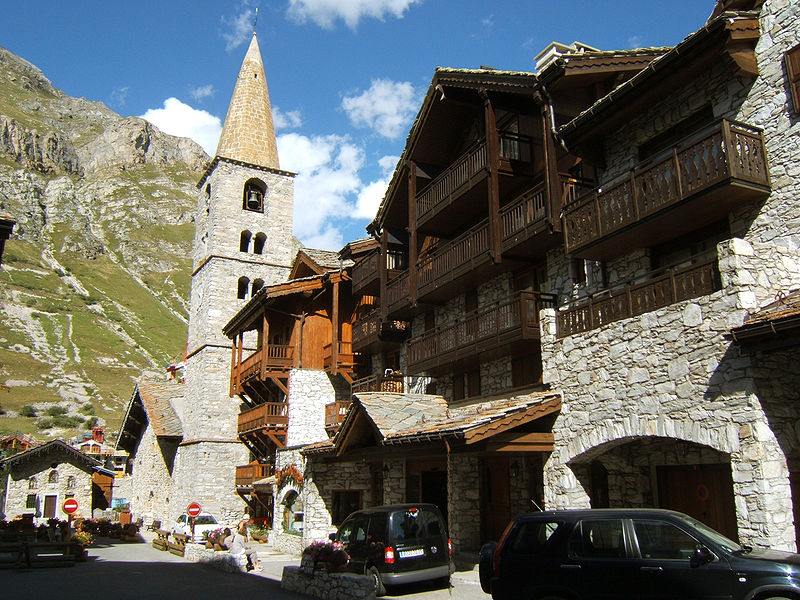 L'église Saint-Bernard de Menthon de Val d'Isère