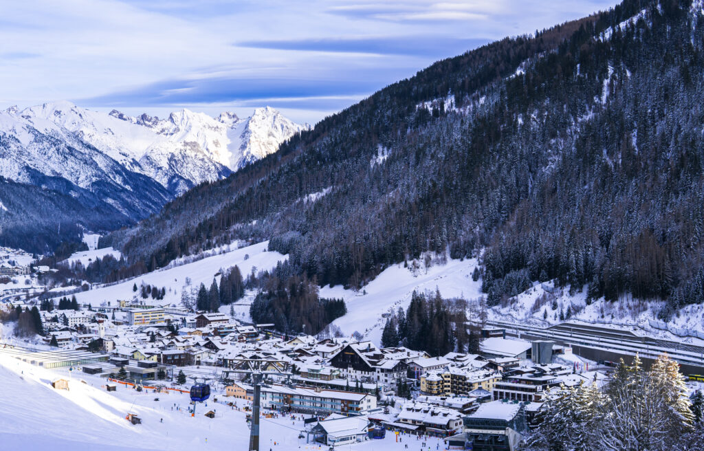 Que faire dans le Tyrol en Autriche ? Sankt Anton, plus grand domaine skiable d'Autriche