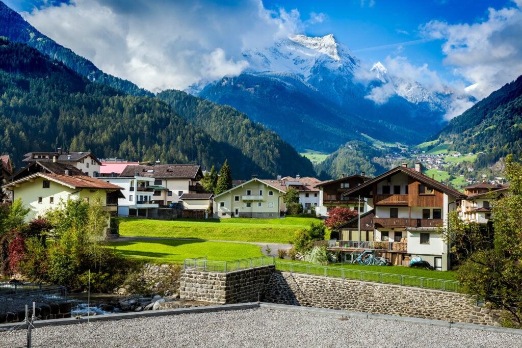 Mayrhofen en automne