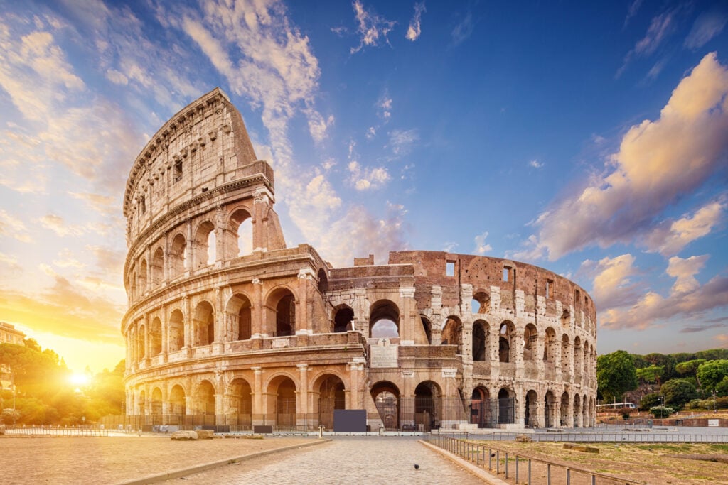 Vue sur le Colisée à Rome