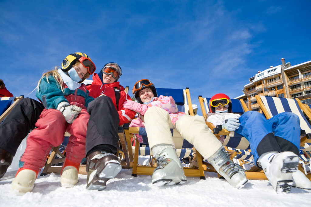 Ski famille et pause détente en terrasse 