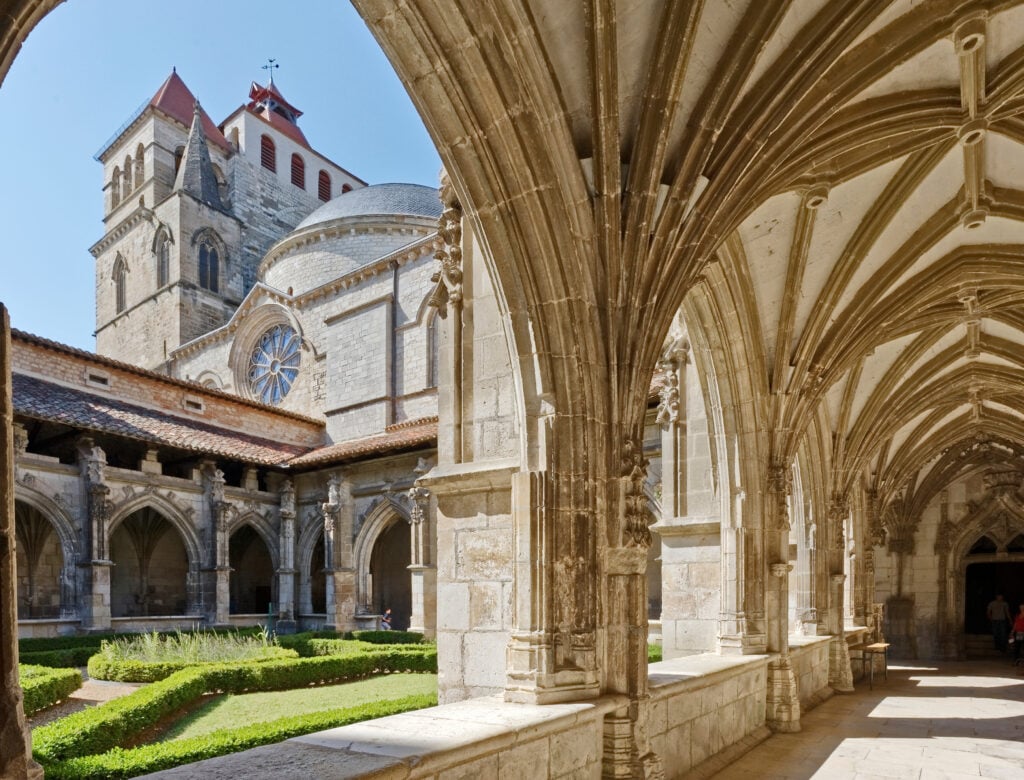 Cloître et cathédrale Saint-Etienne à Cahors