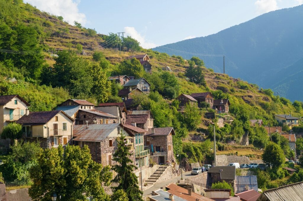 Que faire dans les Alpes-Maritimes ? Aller à Roure