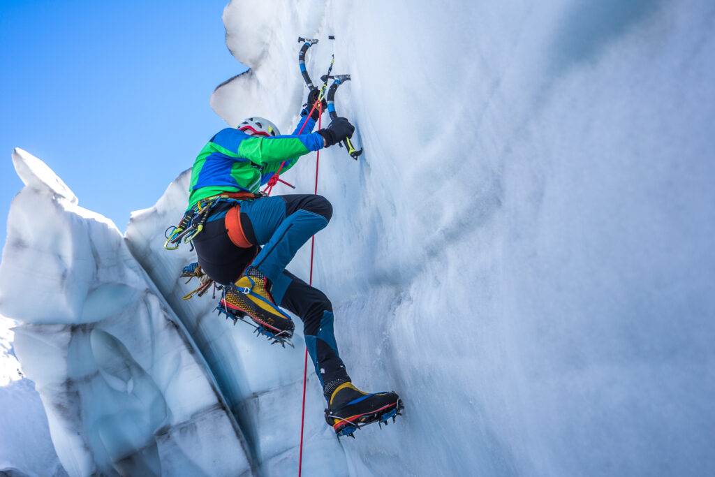 Escalade sur glace - Que faire à Courchevel