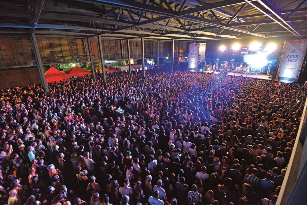 Le festival de musique Acústica. 