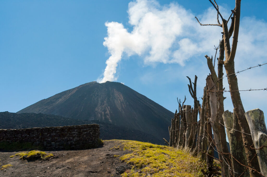 Vue sur le volcan Pacaya