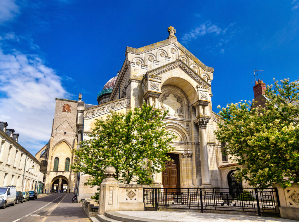 La basilique Saint-Martin de Tours